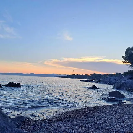 Διαμέρισμα Joli 43m2 , Vue , Piscine , Parking