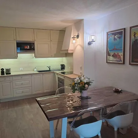 شقة Joli 43m2 , Vue , Piscine , Parking Saint-Raphaël