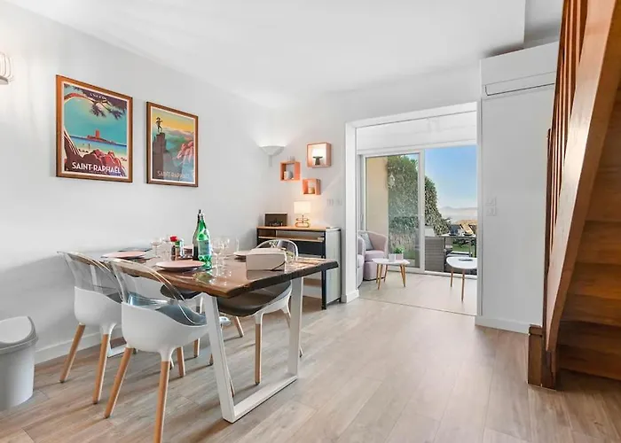 Lejlighed Joli 43m2 , Vue , Piscine , Parking Saint-Raphaël
